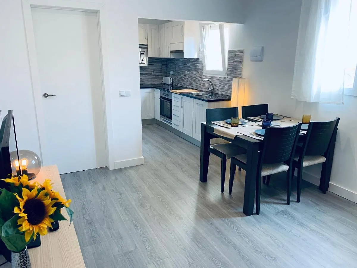 Apartamento Con Terraza Y Parking Privado Lejlighed Palamós 0*,